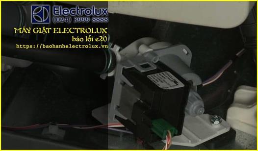 Máy giặt Electrolux không bơm nước