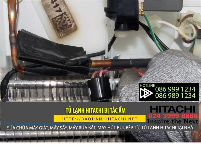 Tủ lạnh Hitachi bị tắc ẩm