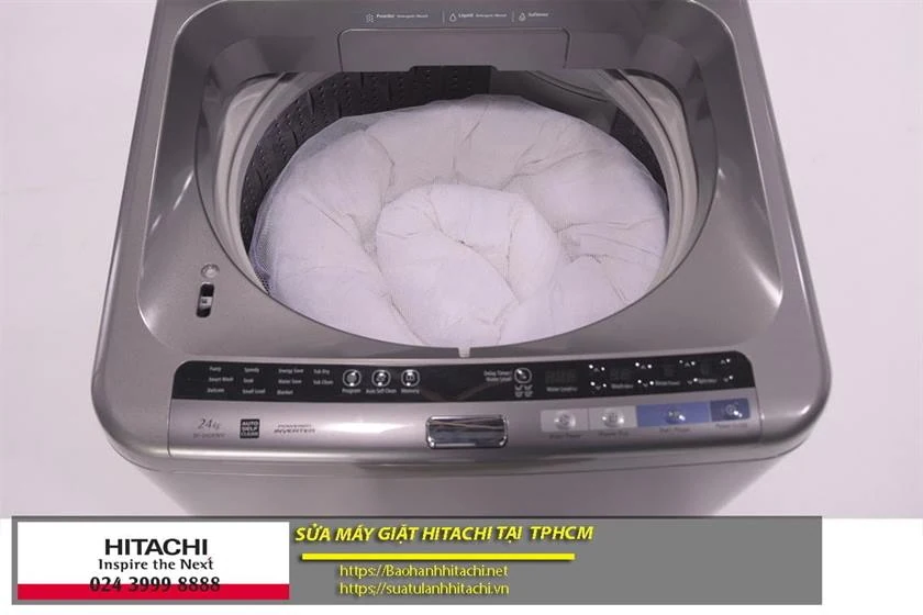 Làm sạch máy giặt Hitachi chính hãng tại TPHCM, dịch vụ bảo hành và sửa chữa chuyên nghiệp, nhanh chóng qua số hotline 0988 177 888 hoặc 024 3999 8888 để đảm bảo máy hoạt động tốt.