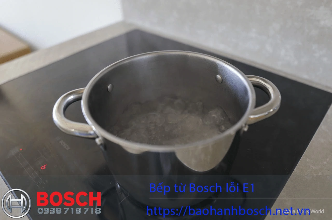 Nồi inox trên bếp Bosch lỗi E1, kiểm tra sửa chữa bếp điện từ Bosch, dịch vụ sửa bếp từ Bosch tại Nguyễn Dương.