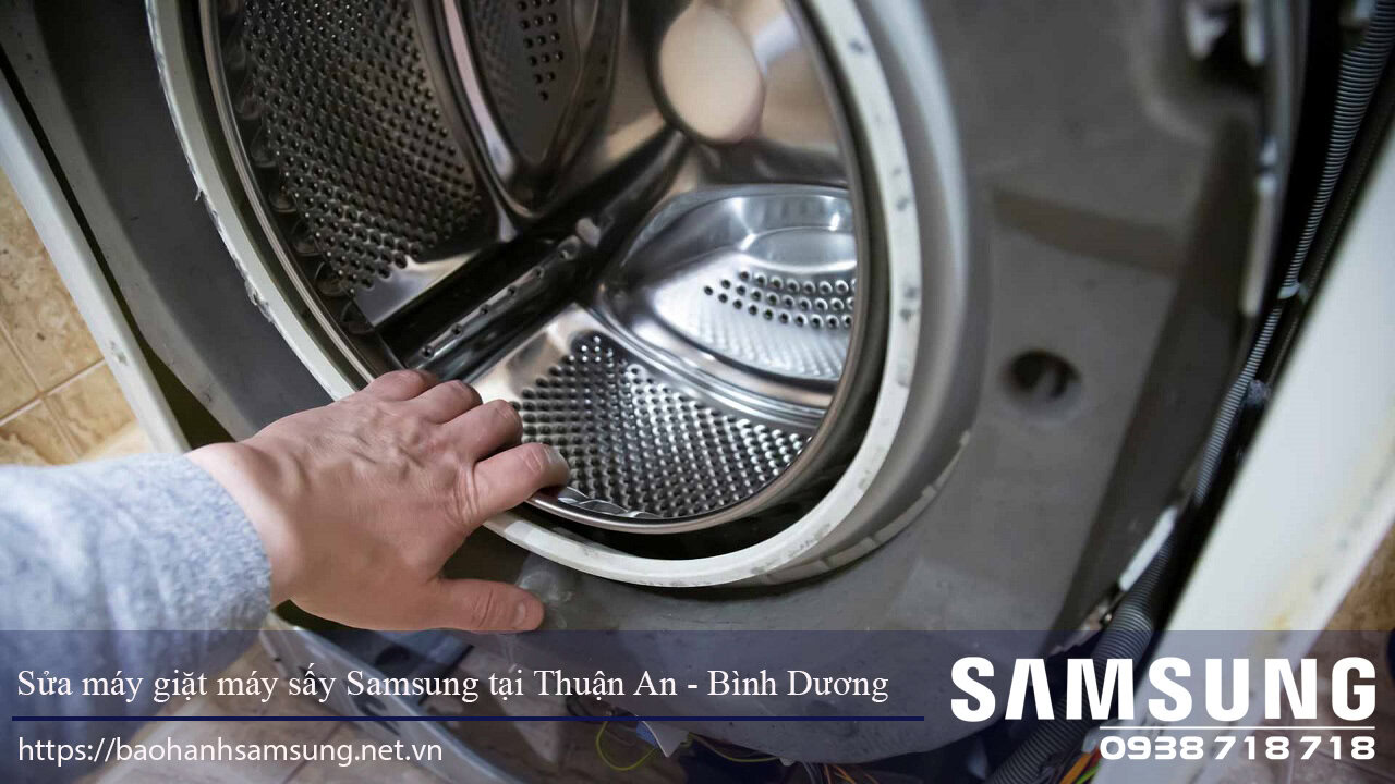 Efficient Samsung washing machine repair service in Thuận An, Bình Dương, with professional technicians ensuring optimal appliance performance.
