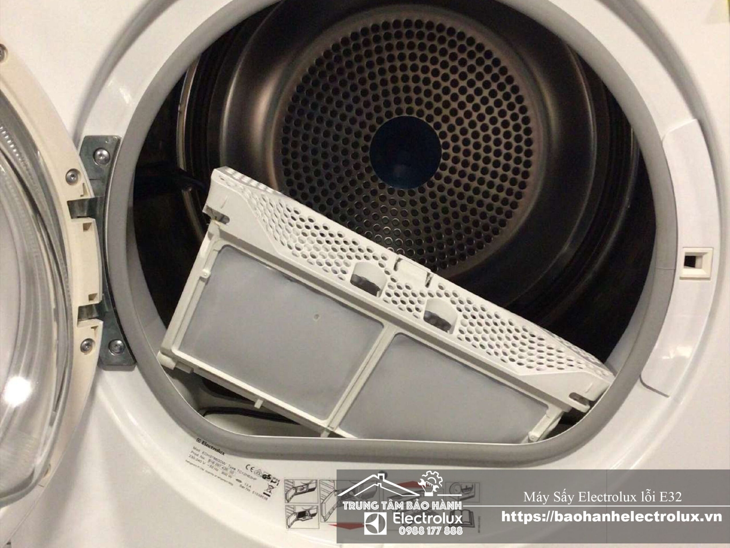 Sửa lỗi E32 máy sấy Electrolux